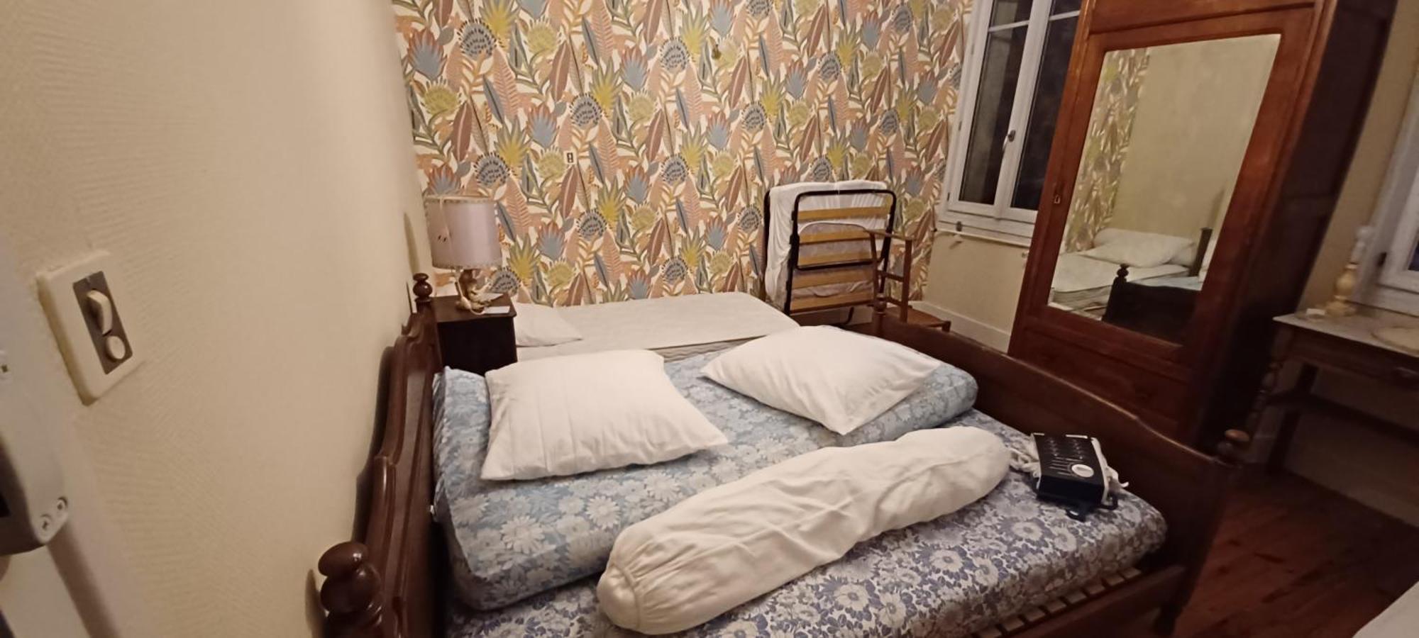 Chez Virginie - Chambre Du Bourg Lourdes Exteriör bild